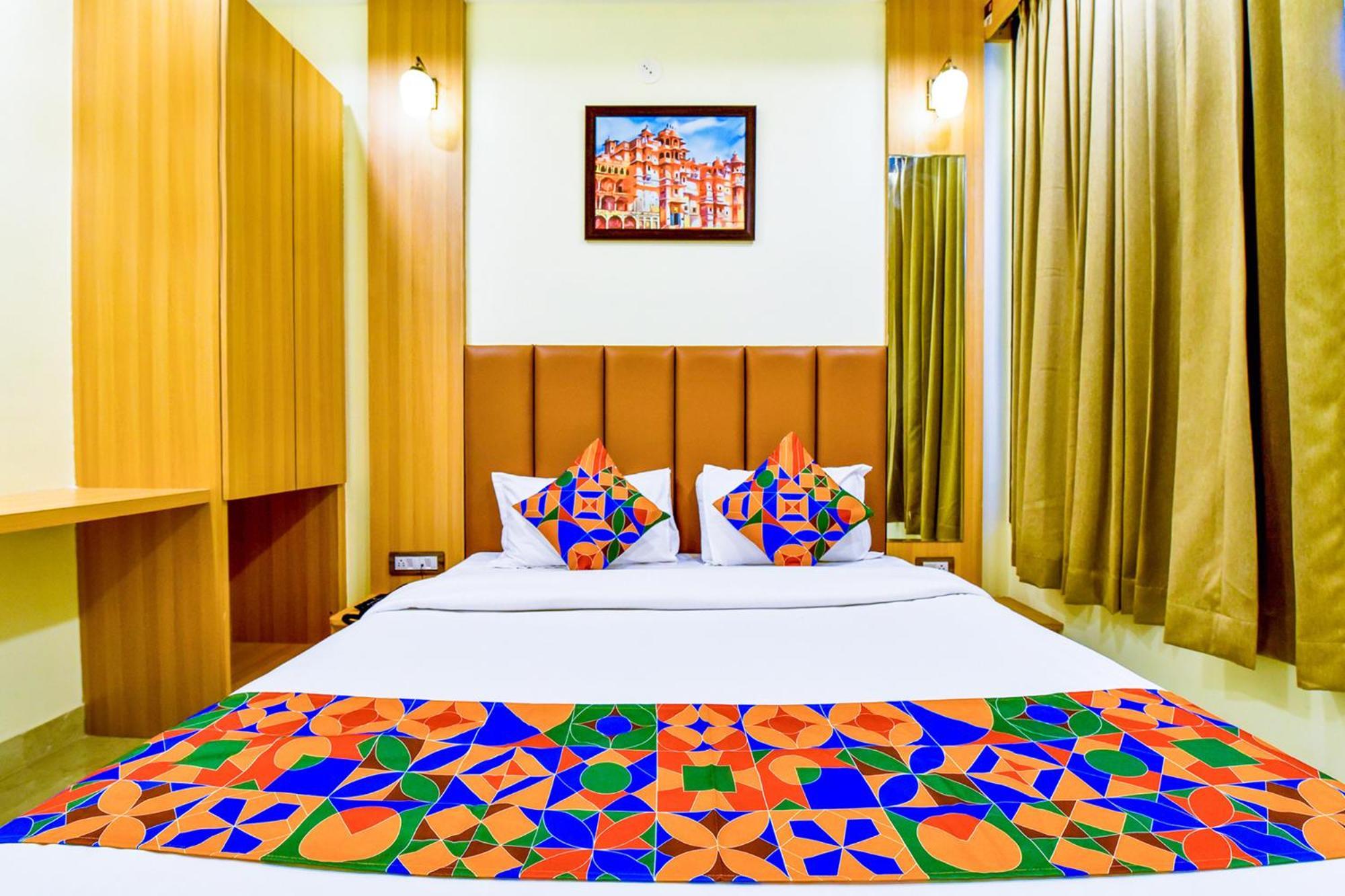 Fabexpress Mewar Shine Hotel Udaipur Exterior photo
